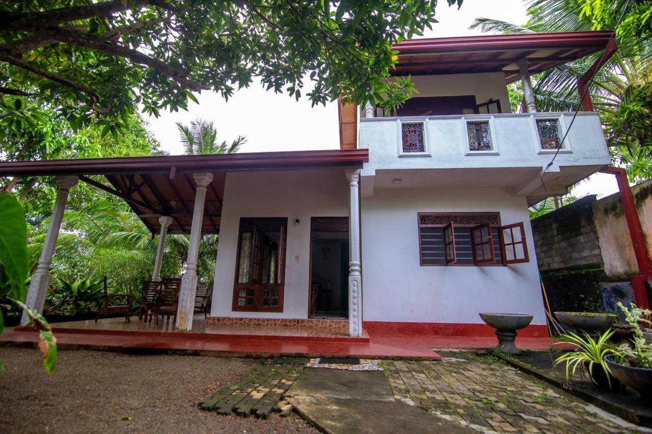 Mountain Gem Villa Hikkaduwa Εξωτερικό φωτογραφία